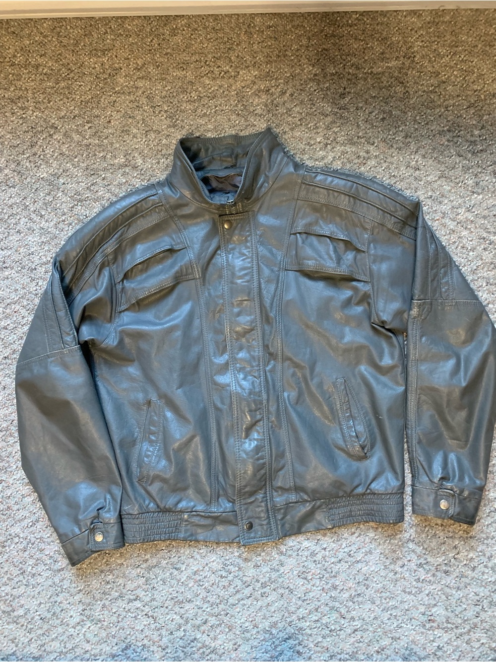 Grey leather jacket with lining